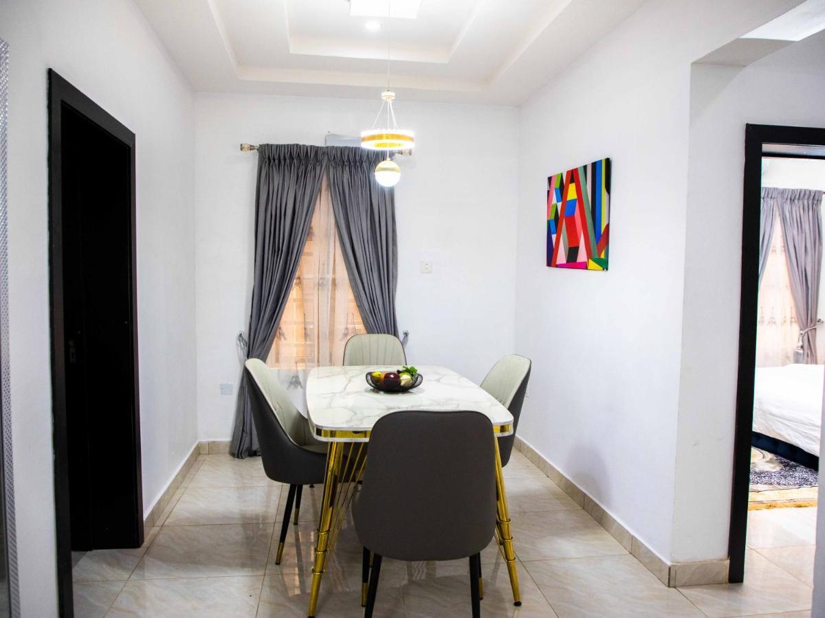 Delight Apartments Lagos Extérieur photo